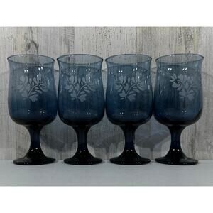 Pfaltzgraff Yorktowne Blue Etched Flowers 6 3/8” Wine Water Goblet Set of 4